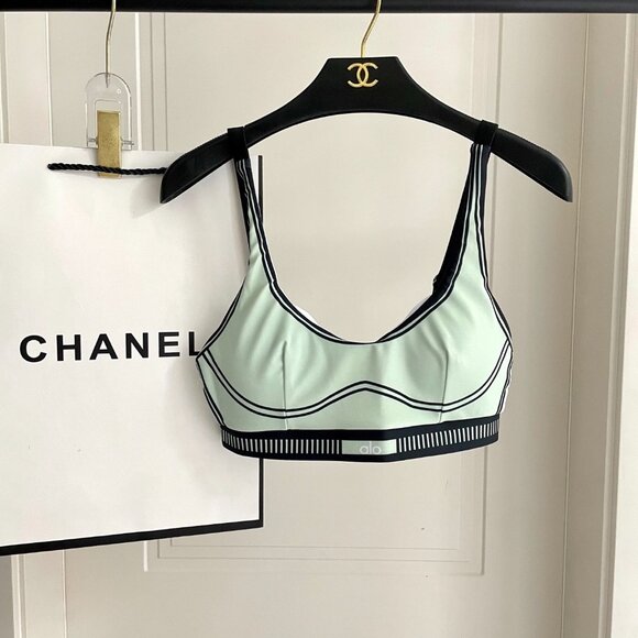 ALO Yoga Green Activewear Set Sz M - Picture 5 of 6